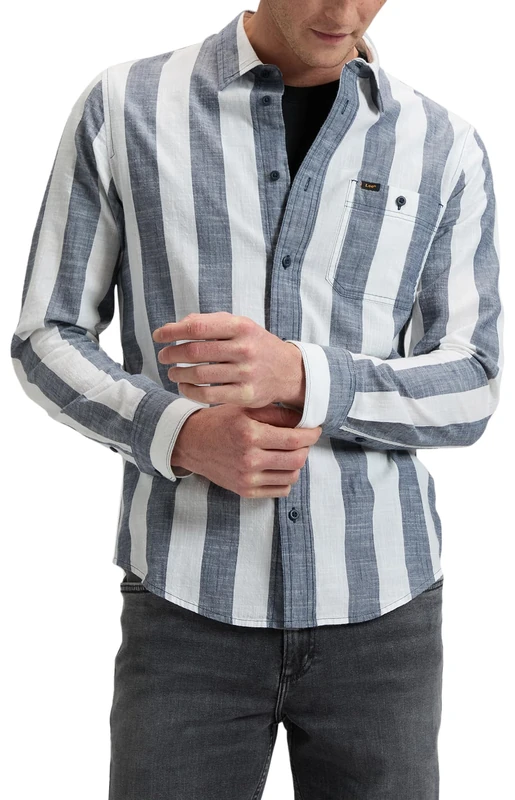 Lee, Leesure Men's Shirt - Image 1