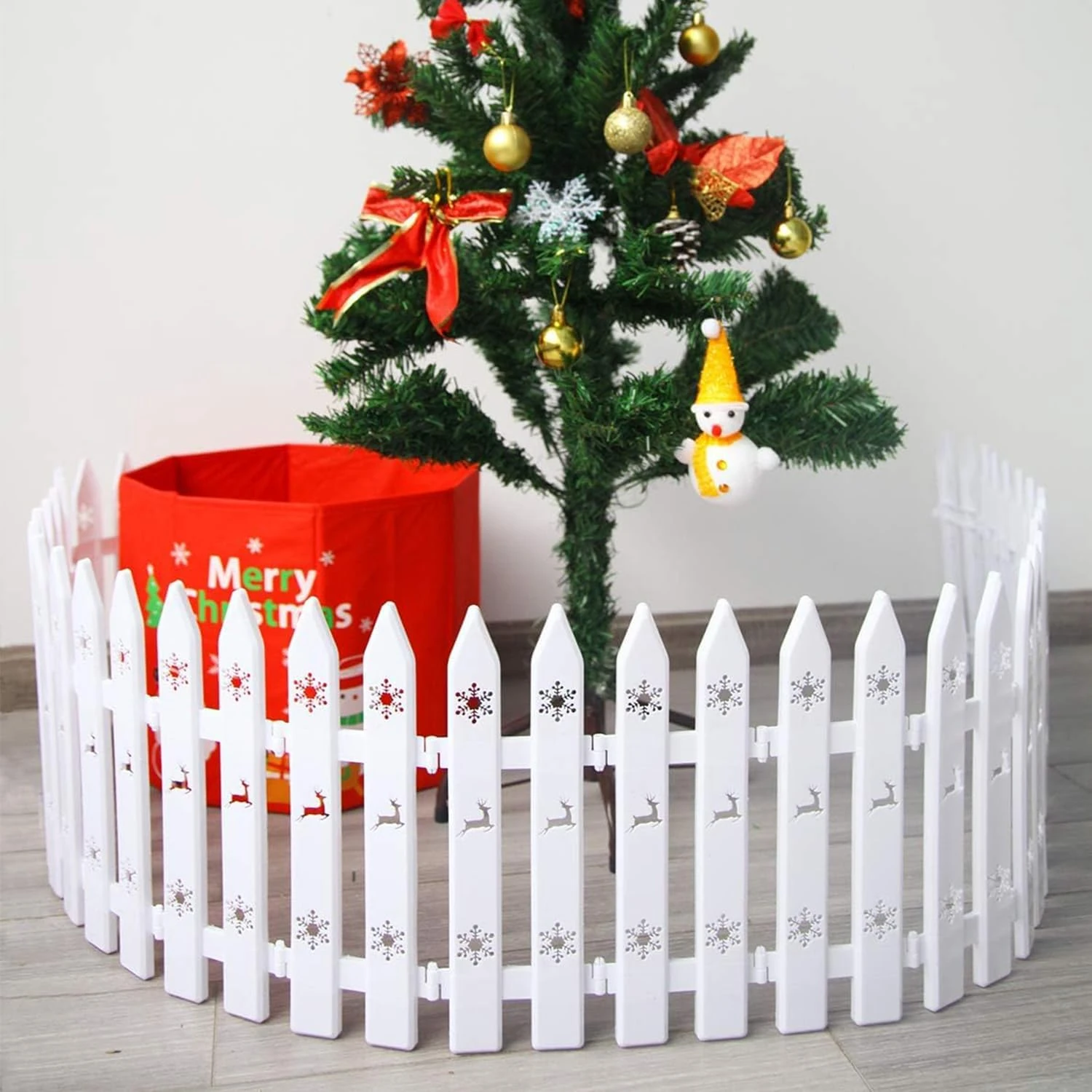Christmas Tree Fences 20 Pcs, Christmas Tree Guard White, Plastic Christmas Tree Picket Fence Decoration for Christmas Home Fairy Garden Party (high 30cm)