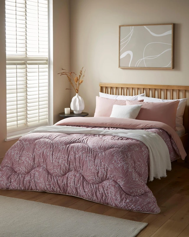 Night Lark Coverless Duvet and Pillowcase Set, Autumn Collection – Coverless Duvet King Size 10.5 Tog with Advanced Smartfil® Fibre, Machine Washable, Hypoallergenic – Linear Leaf, King Bed Size