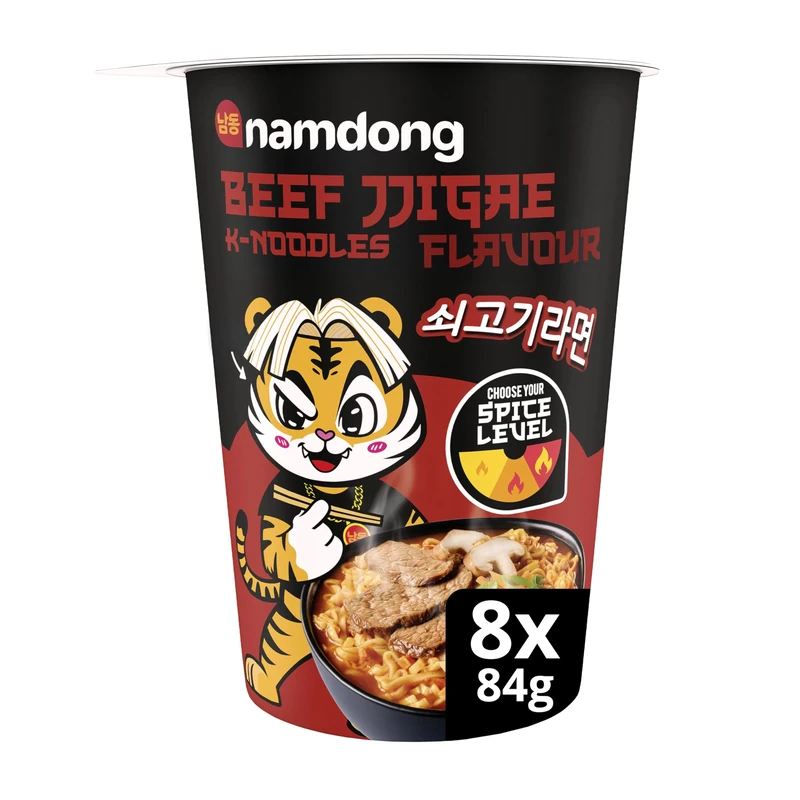 Namdong Beef Jjigae Noodle Pot Korean-style instant noodles with a sachet of chilli mix 8x 83 g
