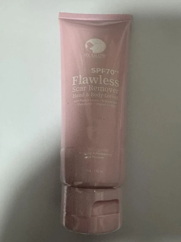 SY Glow Flawless SPF70+ Scar Remover Hand & Body Lotion with Papaya Extract, Niacinamide, Shea Butter, 100g - Image 1