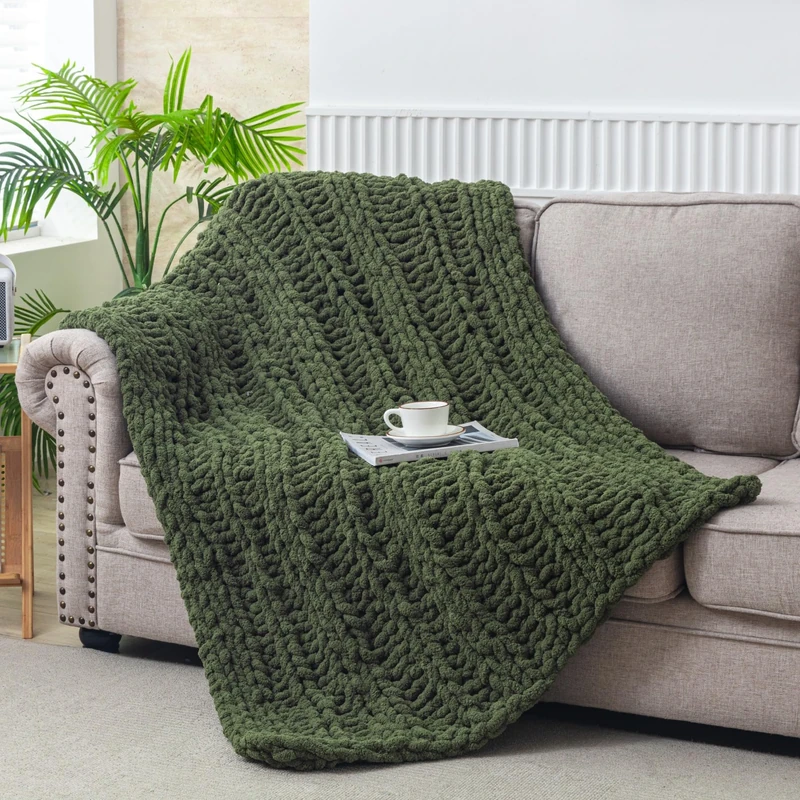 WESHIONGOO Chunky Knit Blanket Throw 40"×60" Knitted Throw Blankets for Couch Bed Fluffy Soft Blanket with Jumbo Chenille Yarn Thick 100% Handmade (Olive Green, Medium Size Throw)