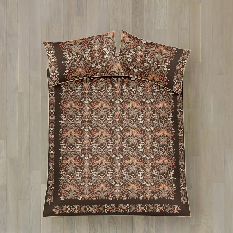 Appletree Heritage Double Duvet Cover Set, 100% Cotton Sateen, 200 Thread Count, Floral Pattern, 200x200cm, Chocolate, with 2 Pillowcases, Orange