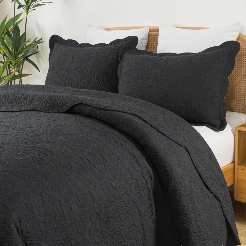 HoneiLife Queen Quilt Bedding Set - Microfiber Quilt Sets for Queen Bed, 3-Piece Lightweight Bedspreads,Reversible Coverlets Rustic Bedlinen Sets, Floral Bedding Set All Season Quilts-Black