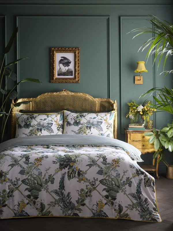 Laurence Llewelyn-Bowen Duvet Cover Set, 100% Cotton, King Size 230x220cm, Green, 200 Thread Count, Floral Trellis Pattern, 2 Pillowcases