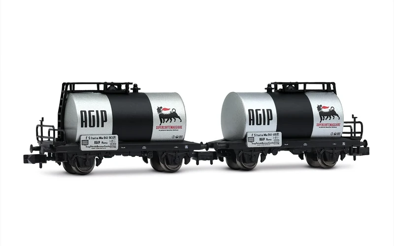 Arnold HN6700 FS, 2-unit pack 2-axle tank wagons, "Agip" dark grey livery, ep. III-IV for adults and collectors