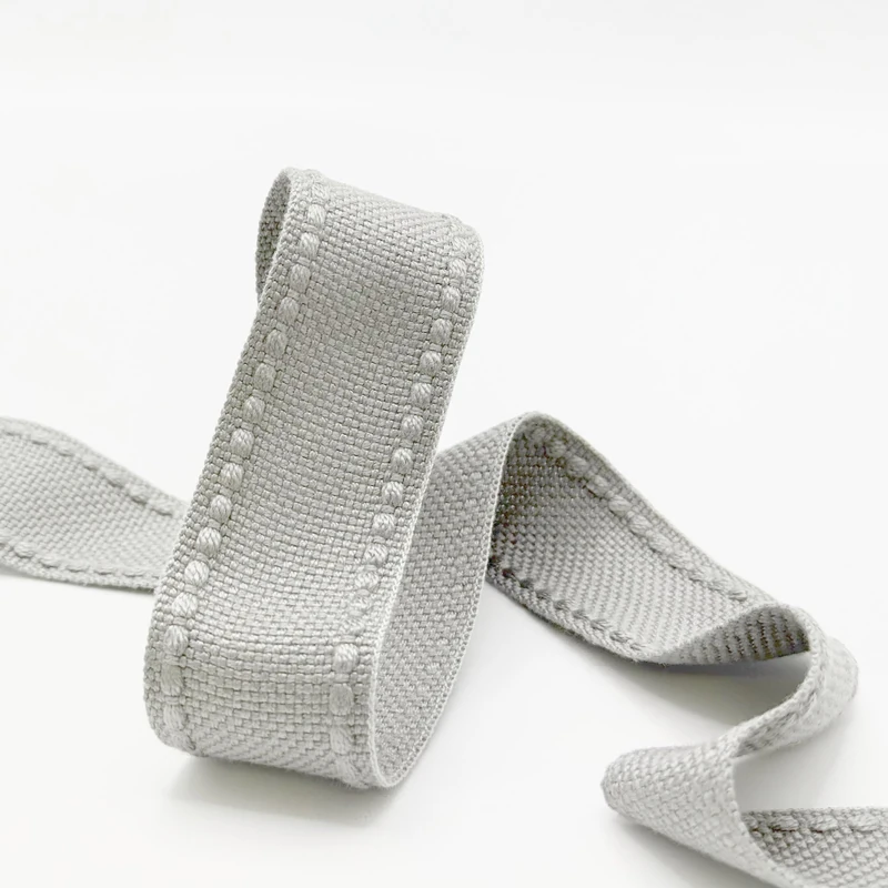 3CM Woven Braid Silver ON 25M Card - Image 1