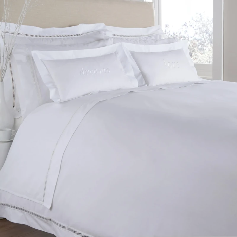 Catherine Lansfield Ajour Duvet Cover Set 160 x 220 + 50 x 70 cm