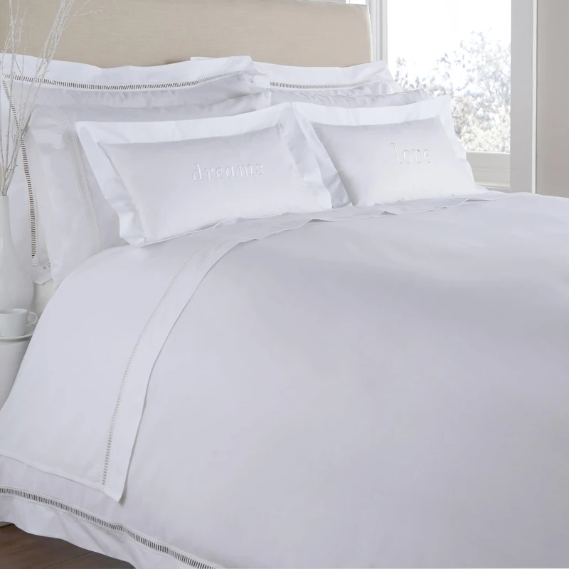 Catherine Lansfield Ajour Duvet Cover Set 260x240+50x70(2) - Image 1