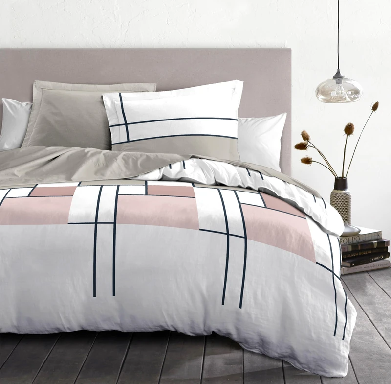 Duvet Cover Set 220 x 240 cm – 3 Pieces – Soft Cotton Percale – Cover + Pillowcase – White & Pink – The Intriguant Model