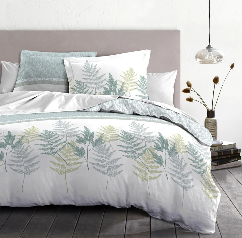Duvet Cover Set 200 x 200 cm – 3 Pieces – Soft Cotton Percale – Duvet Cover + Pillowcase – White & Sea Green – La Marquise Model
