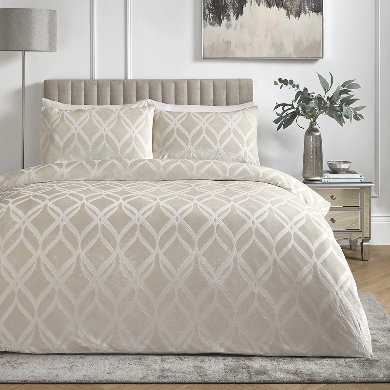 Soiree - Belfort - Jacquard Duvet Cover Set - King Bed Size in Silver, Champagne
