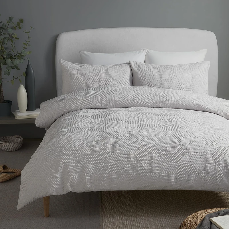Serene Duvet Cover Set, 100% Recycled Polyester, Super-King 260x220cm, Grey, Embossed Geometric Pattern, Button Closure, 2 Pillowcases