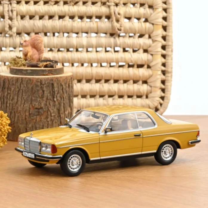 Mercedes-Benz 280 CE 1980 Yellow Sahara 1/18