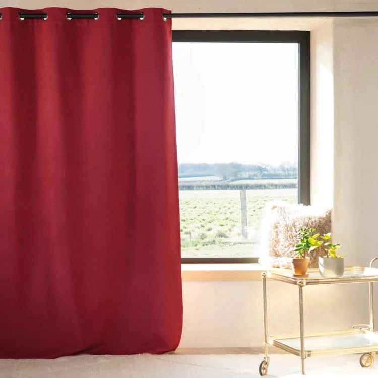 Thermal Blackout Curtain 135 x 260 cm Red 8 Round Eyelets with Reinforcement Strip Ready to Hang - Image 1