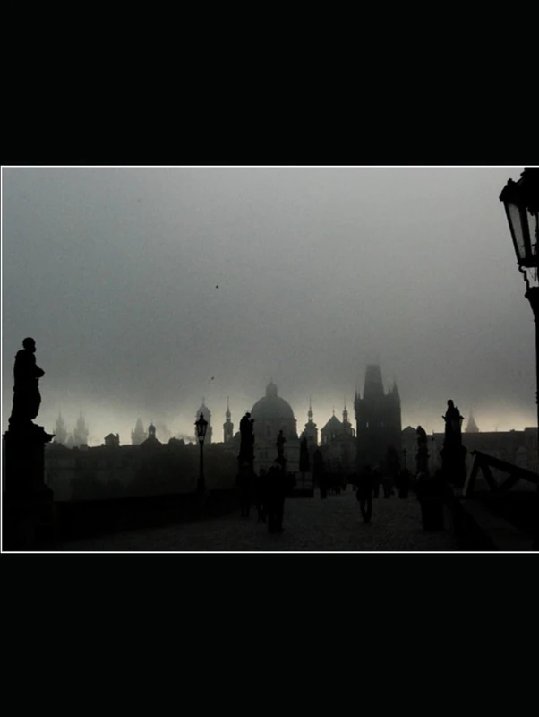 Prague and Its Diverse Atmospheres: A Photographic Journey (Photo-Guidebooks World‘s Best Places)