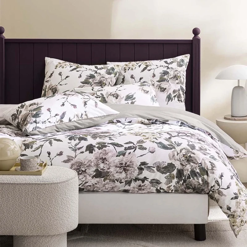 Printed Cotton Satin Duvet Cover, Shanghai Garden, 260 x 240 cm, Designers Guild