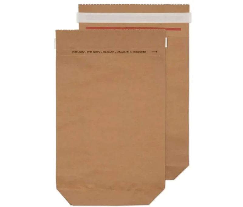 Blake VITA - Recyclable & Plastic-Free Mailing Bags (370 x 300mm) - Pack of 100 - Heavy Duty Thick 90GSM - Peel & Seal Shipping Bags - Large Postal Bag - Expandable Mailer (KMB1145)
