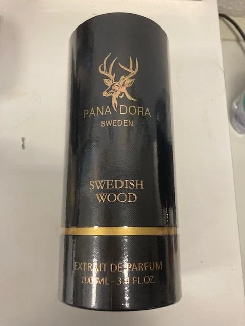 PANA DORA Swedish Wood Extrait de Parfum (100 ml)