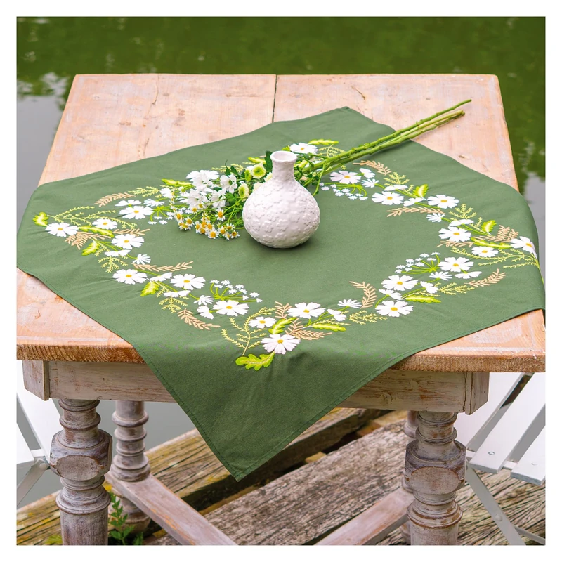 VERVACO Embroidery Kit Tablecloth Embroidery Set Adult Pre-Printed White Floral Embroidery Blankets Pre-Drawn Blanket Embroidery Kit Flat Stitch Approx. 72 x 72 cm Fabric for Embroidery Creative Gift