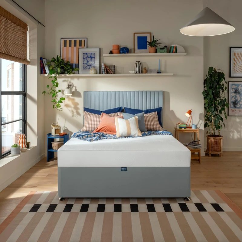 Silentnight Breathe Plus Gel Foam Rolled Mattress, White