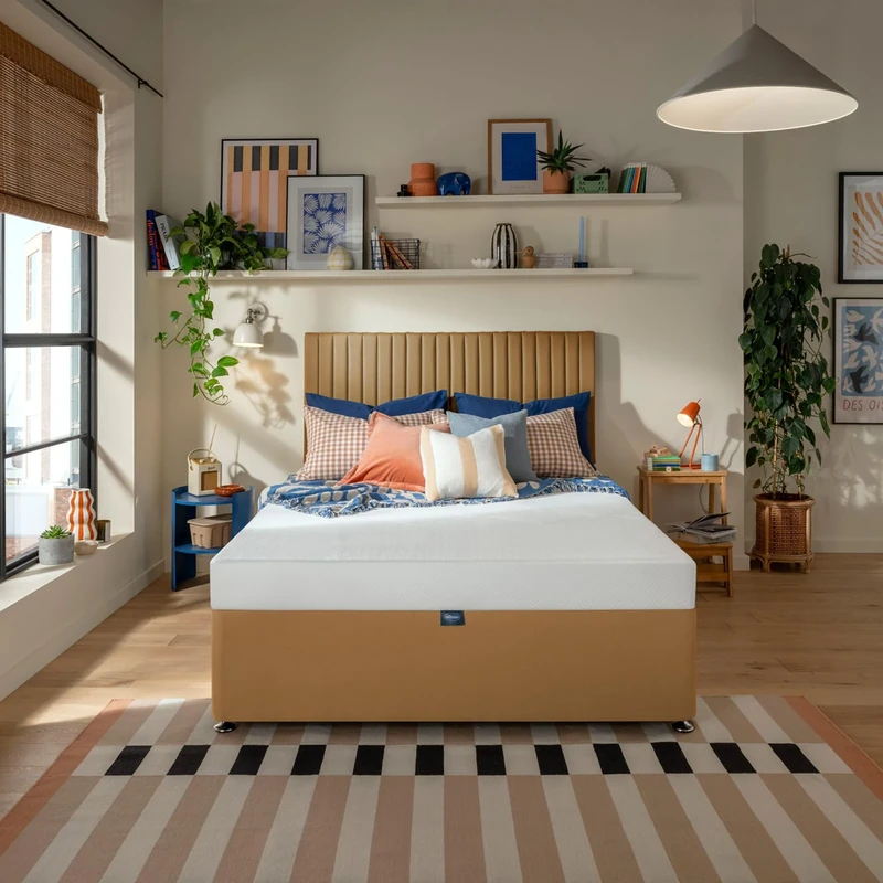 Silentnight Breathe Gel Foam Rolled Mattress, White