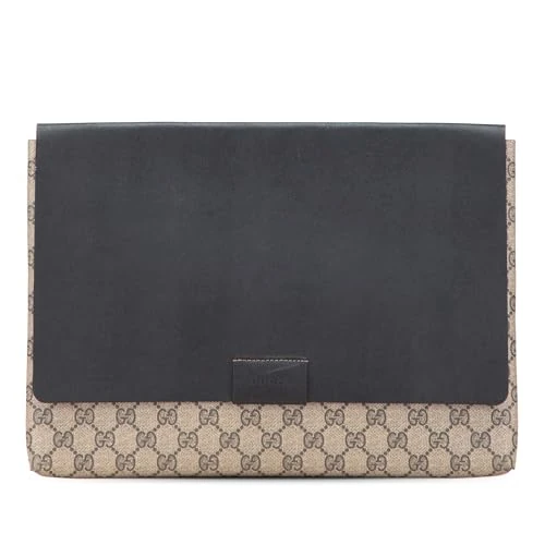 Gucci Pre-Loved Large GG Supreme Clutch