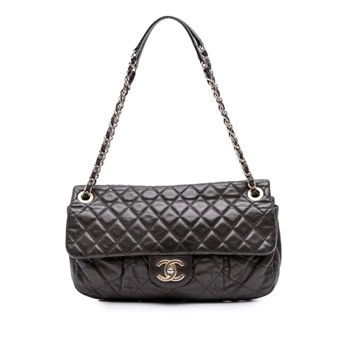 Chanel Pre-Loved Quilted Calfskin Chic Quilt Flap