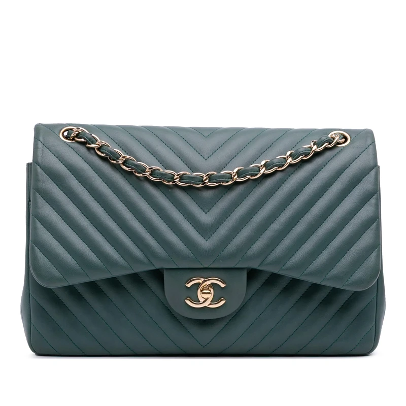 Chanel Pre-Loved Jumbo Classic Chevron Lambskin Double Flap Shoulder Bag