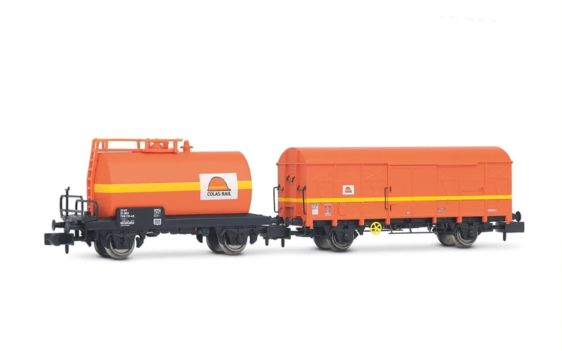 Arnold HN6679 Colas Rail, 2-unit pack 2-axle tank wagon and 2-axle G4 wagon, ep. V for adults and collectors, Orange
