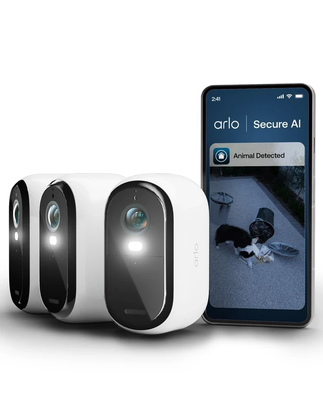 Arlo Essential 3 HD Video Security Camera Outdoor Wireless, Battery Operated Home Camera With Colour Night Vision, Light, Siren, 2 Way Audio & WiFi, Secure Free Trial, 3 Cameras, White