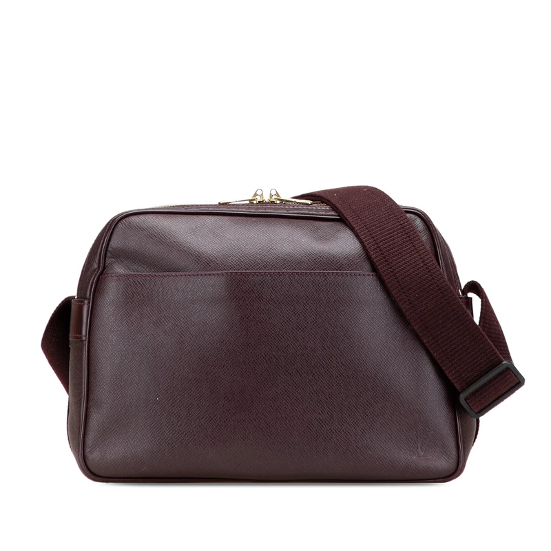 Louis Vuitton Pre-Loved Taiga Reporter PM