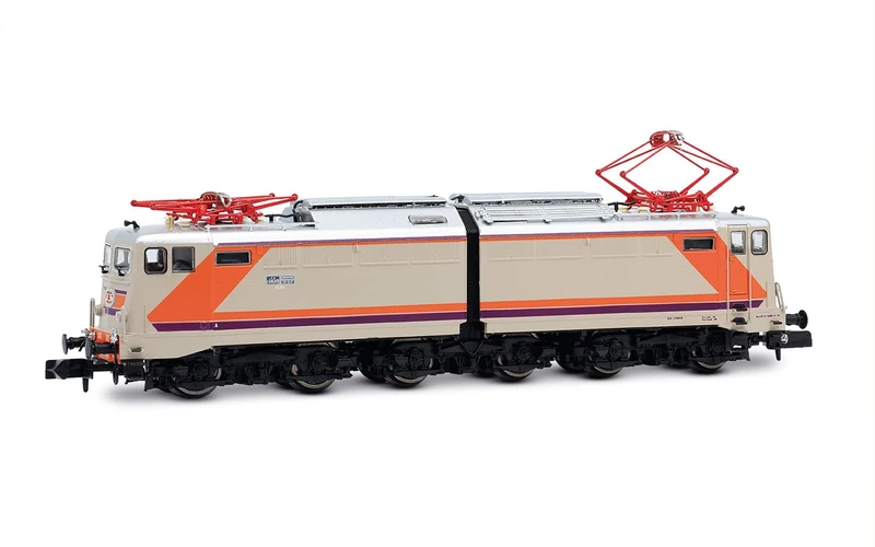 Arnold HN2643S FS, E.646 2nd series "Navetta", MDVC livery, silver roof, ep. IV-V, with DCC Sound Decoder Locomotive - Electric