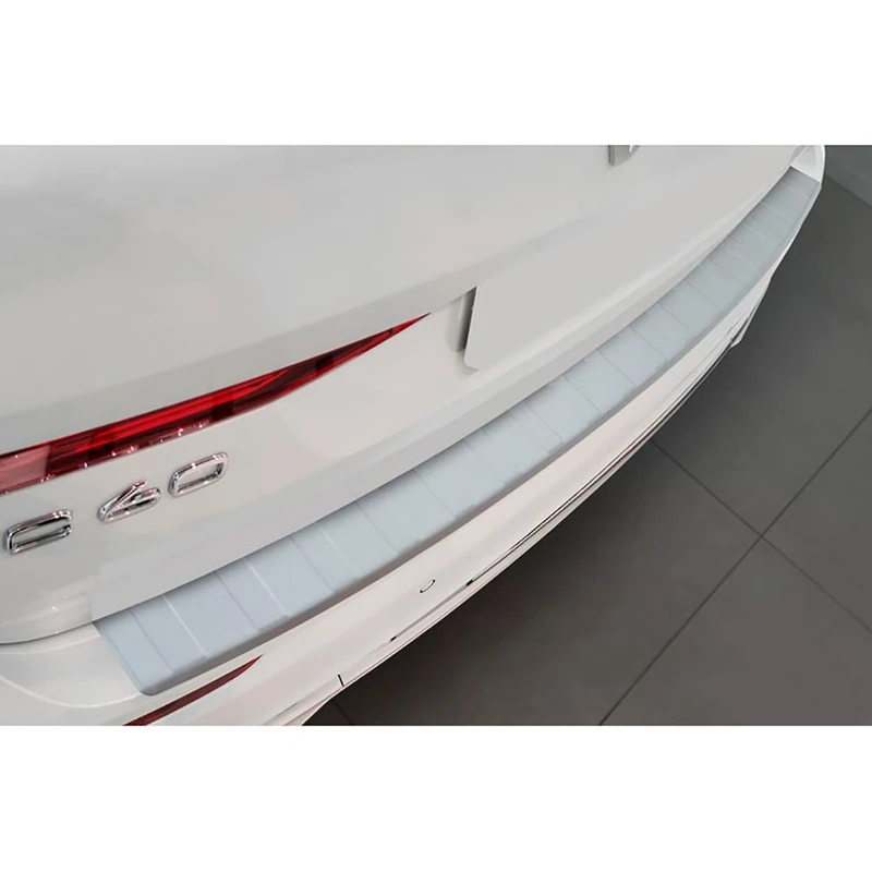 Avisa Stainless Steel Powdercoated Rear bumper protector compatible with Volvo XC60 II 2017-2021 & FL 2021- incl. R-Design 'Soft Silver' - Image 1