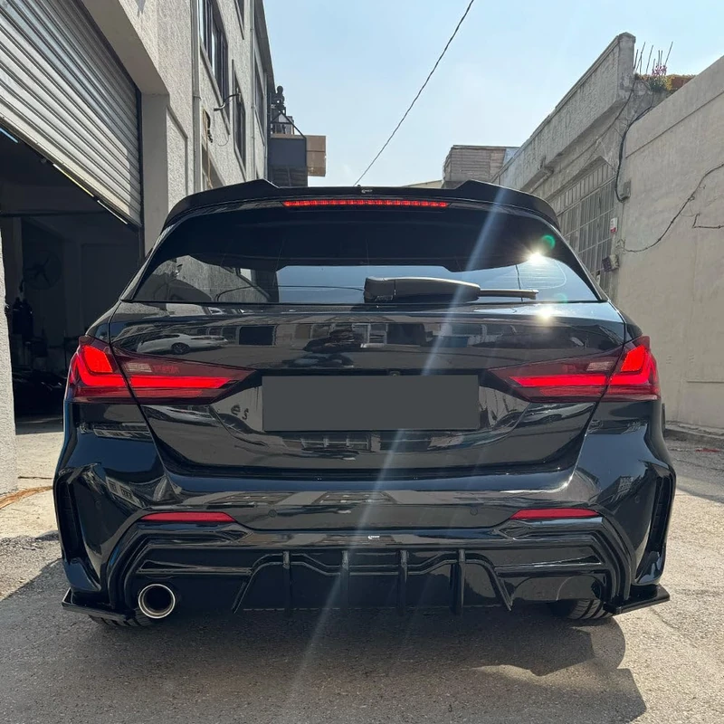 Oneway Roof Spoiler (Cap) compatible with BMW 1-Series F40 (Standard) 2019-2024 - Gloss black