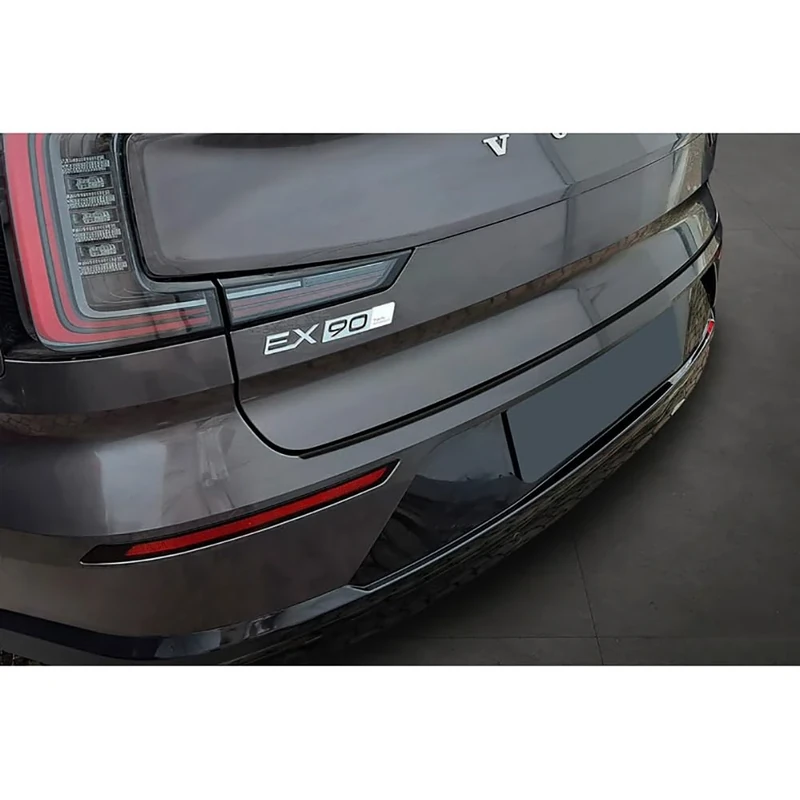 Avisa Black Mirror Stainless Steel Rear bumper protector compatible with Volvo EX90 2022- 'Ribs'