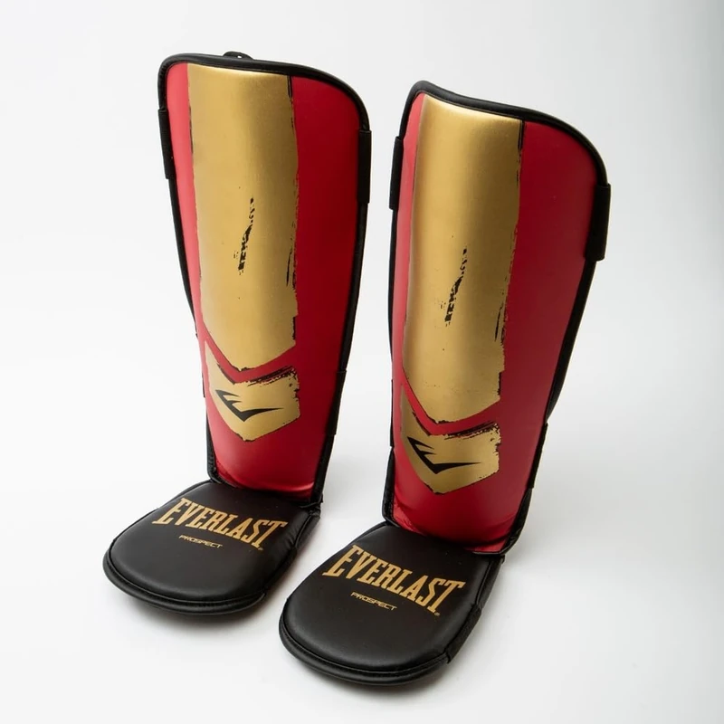 Everlast Prospect Youth Shin Guards (S/M) Two-Piece Design and Shock-Absorbent Padding Protects Foot and Shin, Helps Movement, Kids Kickboxing Shin Guards Muay Thai - Authentic Everlast Gear