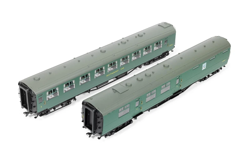 Hornby R40471 BR Kitchen and Buttery Car & Composite Restaurant - Jolly Tar 7834 Twin pack Rolling Stock - Coaches Model Railway OO Gauge