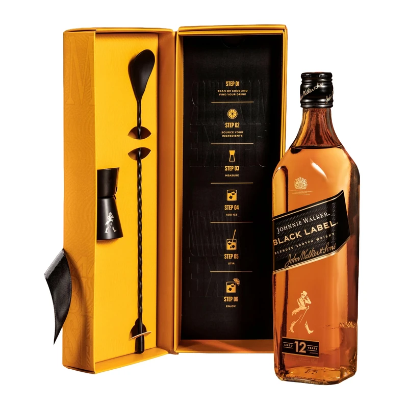 Johnnie Walker Black Label Cocktail Kit | 40% vol | 70cl | Blended Scotch Whisky | Includes Stirrer and Jigger | Great Gift for Mother’s Day