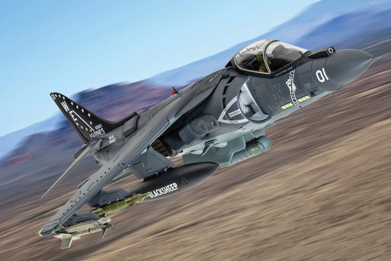 Corgi AA29303 McDonnell Douglas AV-8B+ Harrier II - 165001/01 - VMA-214 'Black Sheep' Die-cast Model for adults, 14+ years, collectors