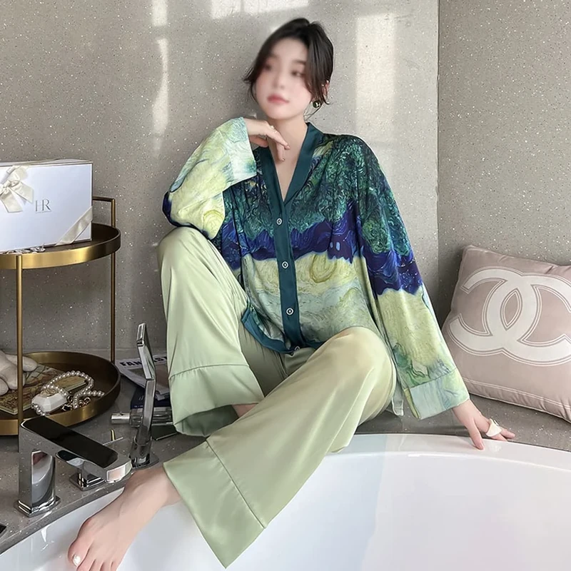 LJIANGD Soft Silk Printed Women's Pajamas - Spring & Autumn Set