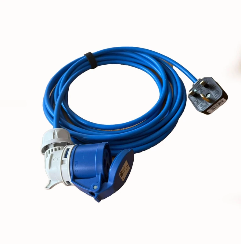 K M Electronics Caravan Motorhome Power Cable, 13A Plug to Right Angled 16A Socket, 240V Mains Hook Up (20M)