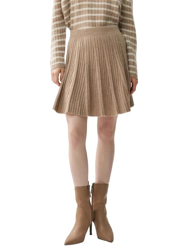 Women's Cashmere Pleated Skirts Knitted Elastic Waist Short A-Line Above Knee Mini Skirt