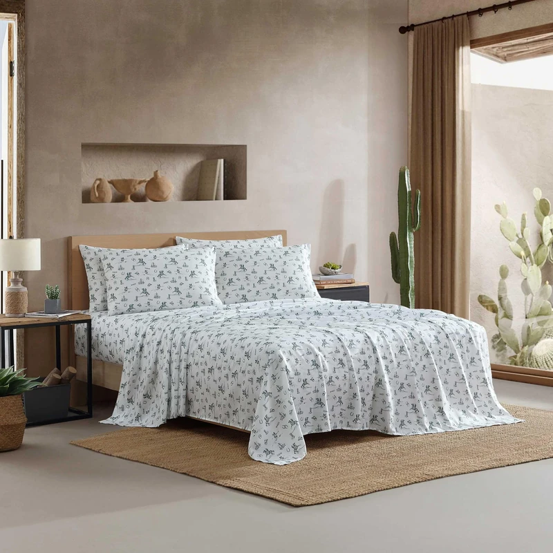 Wrangler - King Size Sheets Set, Soft & Lightweight Bonus Bedding Set for Year Round Comfort, 6 Piece Bed Sheets with Matching Pillowcases & Fitted Sheet (Cowboy Rodeo Green)
