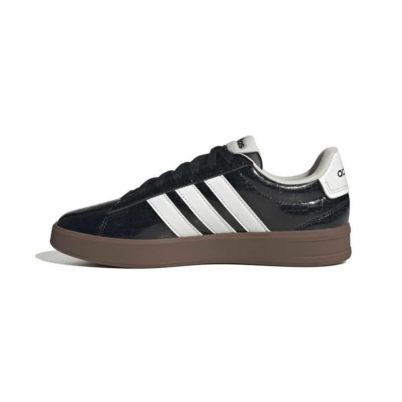 adidas Women's Grand Court 3.0 Shoes, core Black/core White/GUM5, 4 UK