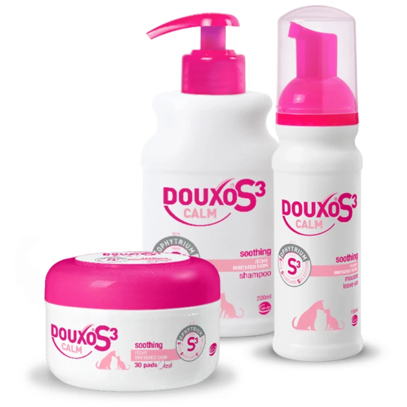 DOUXO S3 Itch Relief Bundle - CALM Shampoo 200ml, CALM Mousse 150ml & 30 CALM Pads for Cats and Dogs - Clinically Proven, Vet Recommended - Soothes Itchy, Irritated, Sensitive Skin - Hypoallergenic