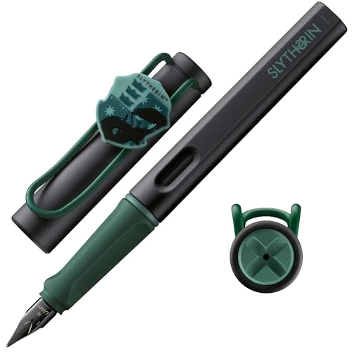 Lamy Safari Harry Potter Slytherin™ Fountain Pen – Special Edition fountain pen with house crest – steel nib in fine width – with ergonomic grip – incl. T10 blue ink cartridge – Right-Handed