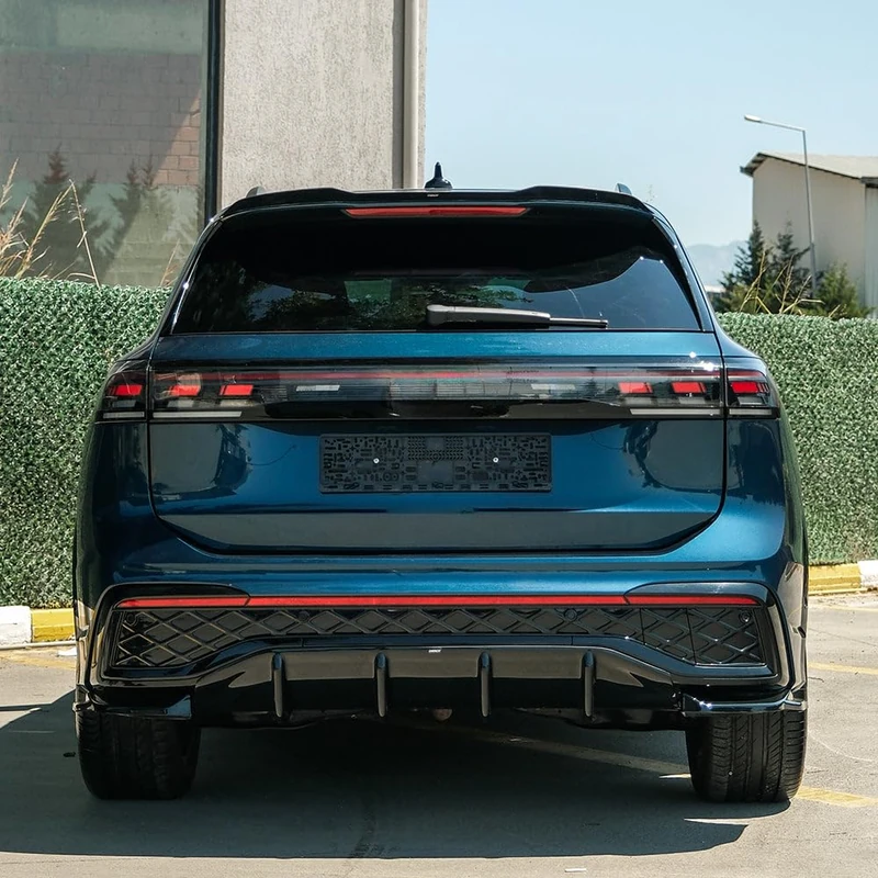 Oneway Rear Diffuser compatible with Volkswagen Tiguan III (CT1) 2024- - Gloss black