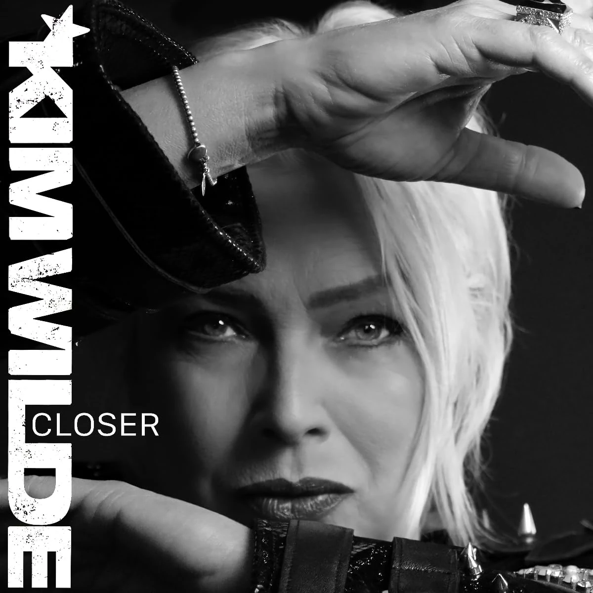 CLOSER - DELUXE CD EDITION