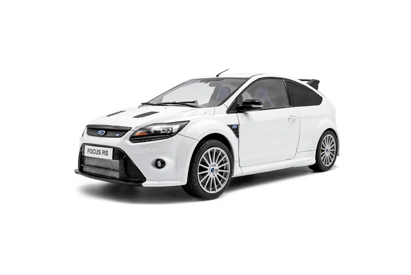 1:18 Ford Focus RS MK2 Pack RS Plus Frozen White 2009